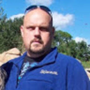 Meet your Posher, Leigh